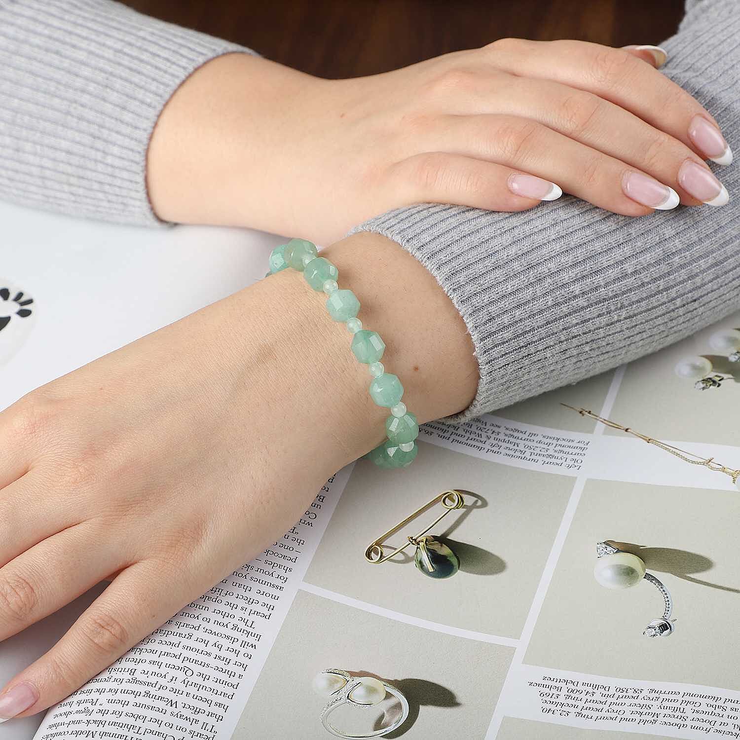 Green Aventurine  Stone Bracelet 103.50 ct  103.500  Ct.