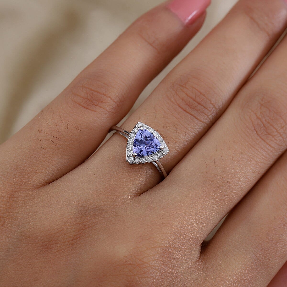 9K White Gold Tanzanite and Diamond Ring 1.410 Ct.