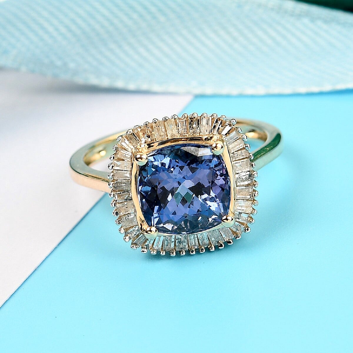 9K Yellow Gold Tanzanite and Diamond Ring 2.750 Ct.