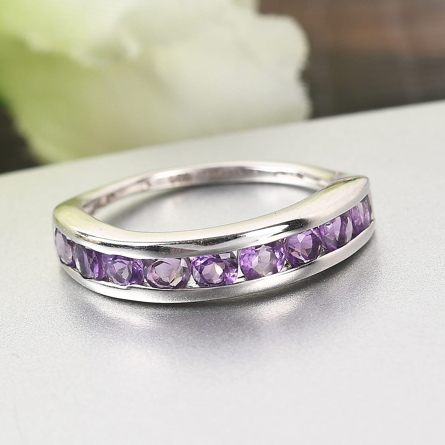 Amethyst Ring in Platinum Overlay Sterling Silver .0.93 Ct. 1.83 Gms