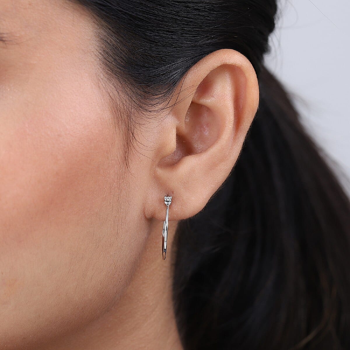 950 Platinum Hoop Earrings