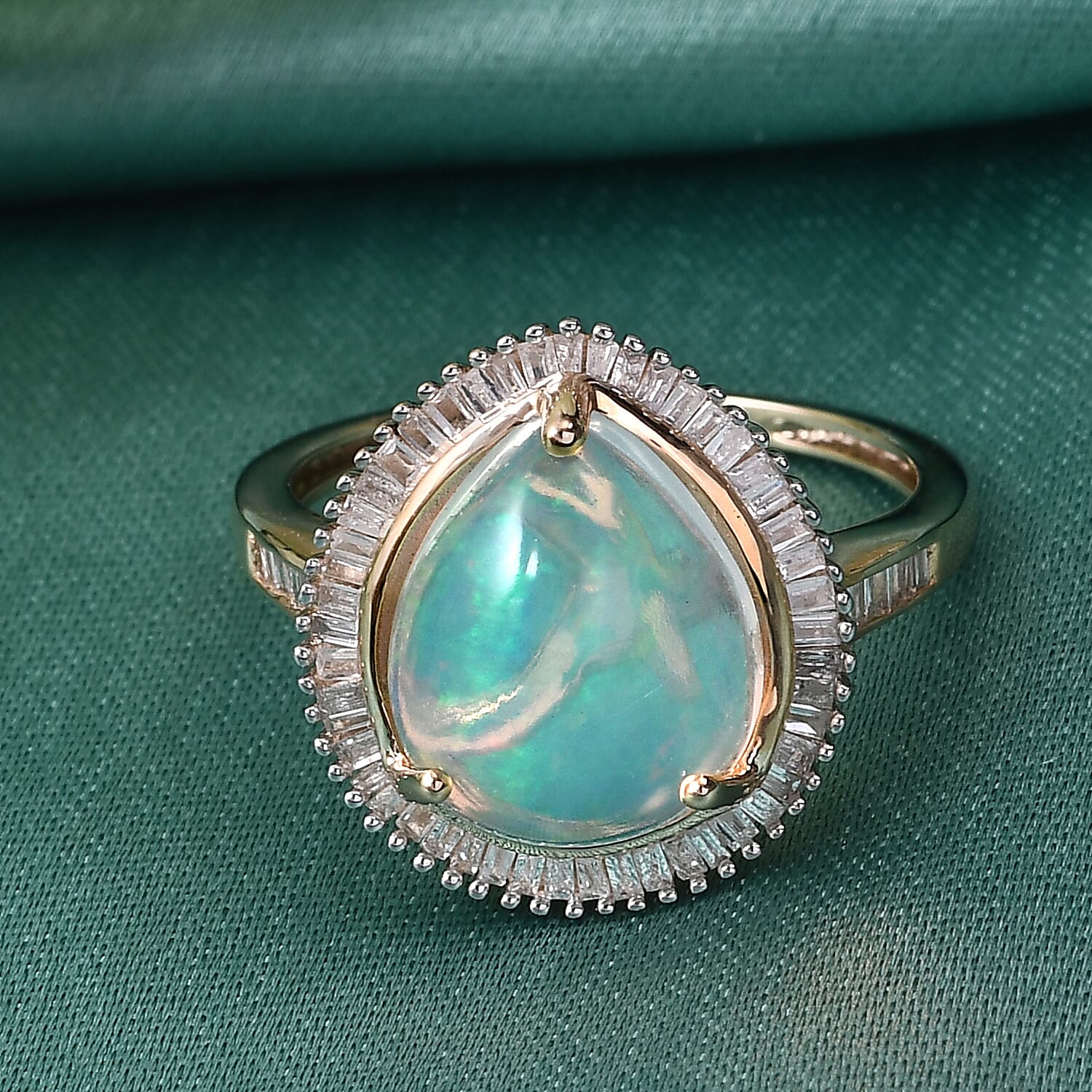 9K Yellow Gold Ethiopian Welo Opal and Diamond Ring 3.46 Ct.