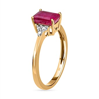 https://tjcuk.sirv.com/Products/38/2/3828886/1.1-Ct.-African-Ruby-and-White-Diamond-Ring-in-9K-Yellow-Gold_3828886_3.jpg?w=342&h=342