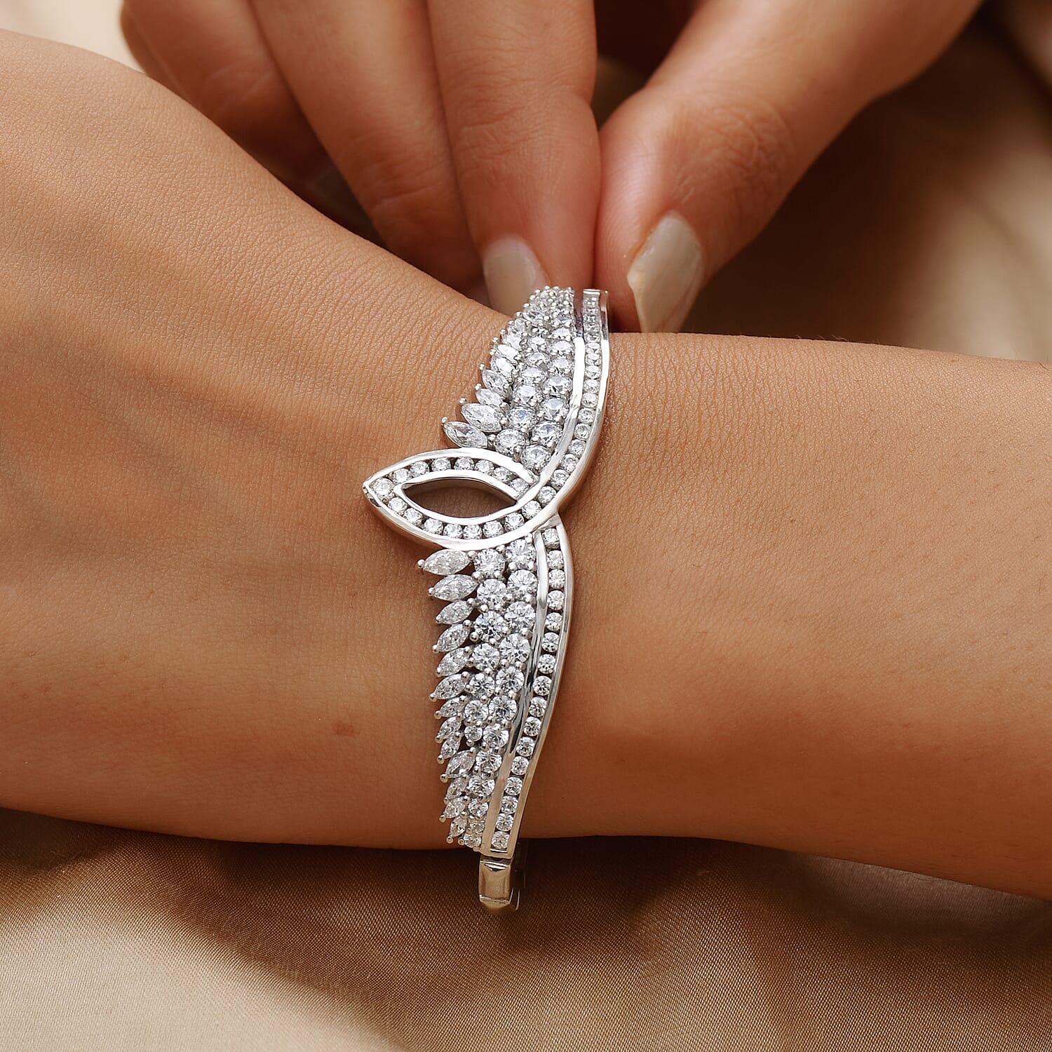 Lustro Stella - Cubic Zirconia Platinum Overlay Sterling Silver Crown Bracelet (Size-7.5) 19.81 Gms