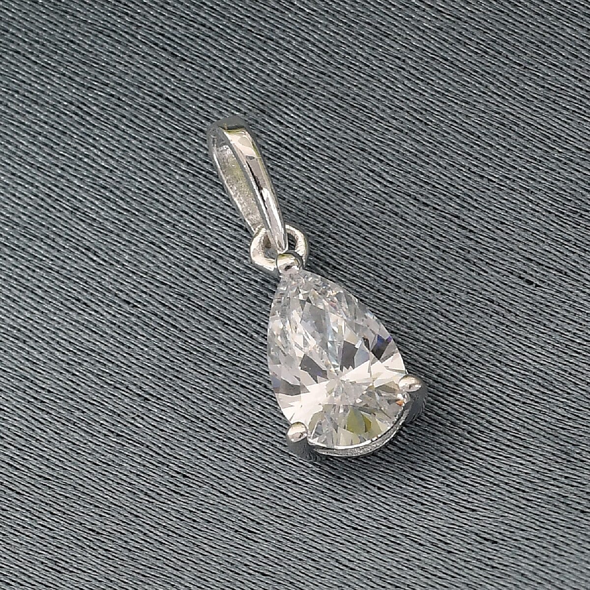 Lustro Stella Sterling Silver Solitaire Pendant Made with Finest CZ 1.320 Ct.