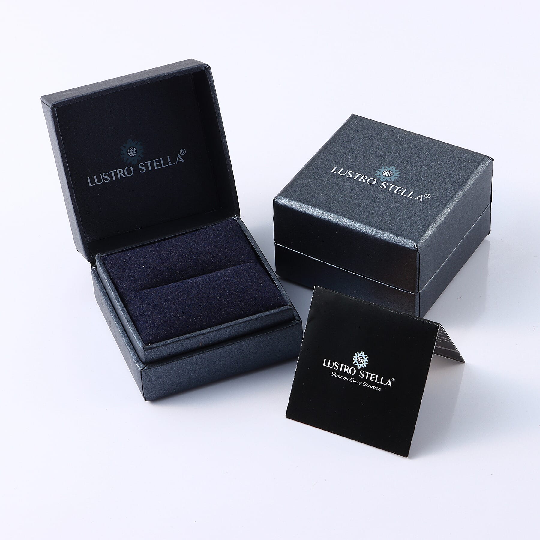 Lustro Stella Platinum Overlay Sterling Silver Cluster Ring Made with Finest CZ 3.80 Ct, Silver wt. 5.00 Gms