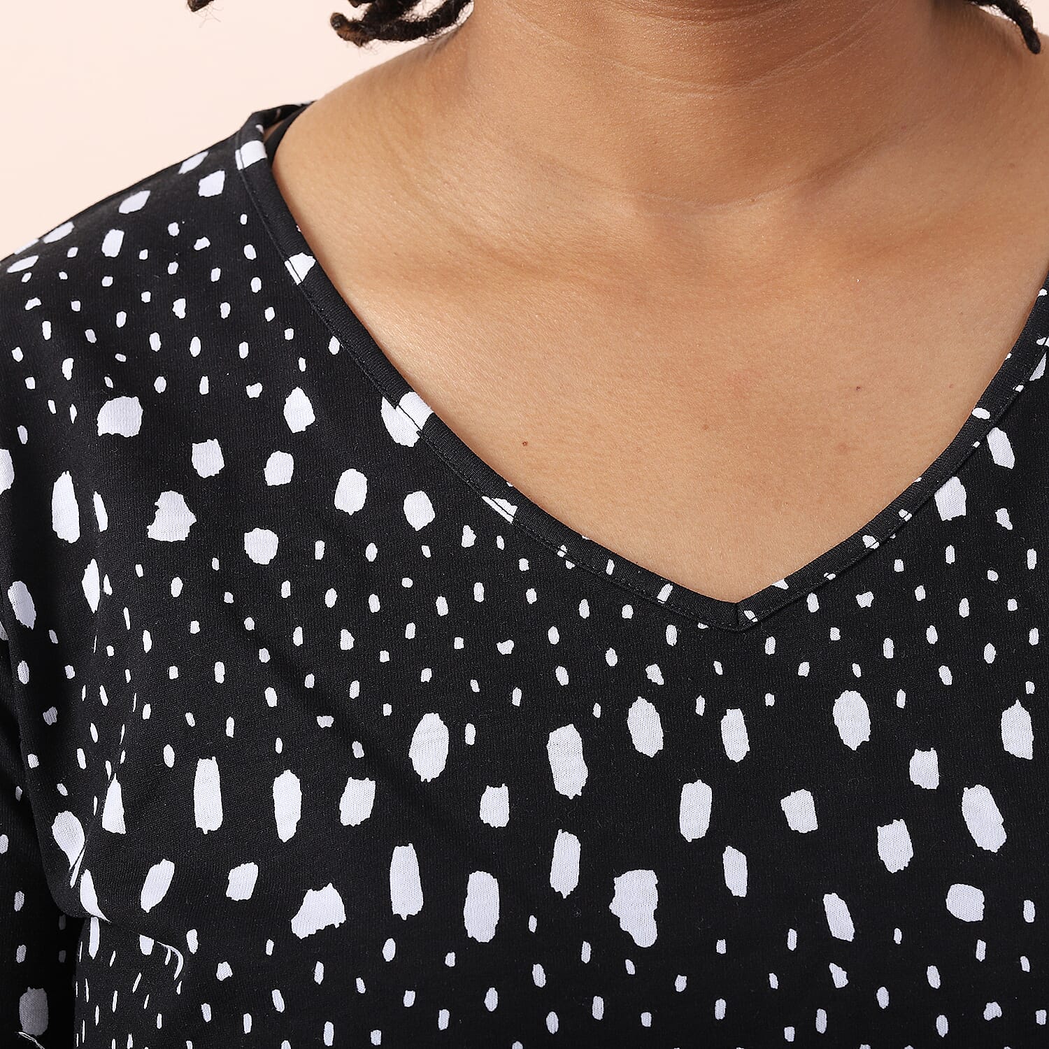 JOVIE 100% Cotton V Neck Short Sleeved Dot Pattern Jersey Print Top (Size S / 8-10) - Black & White