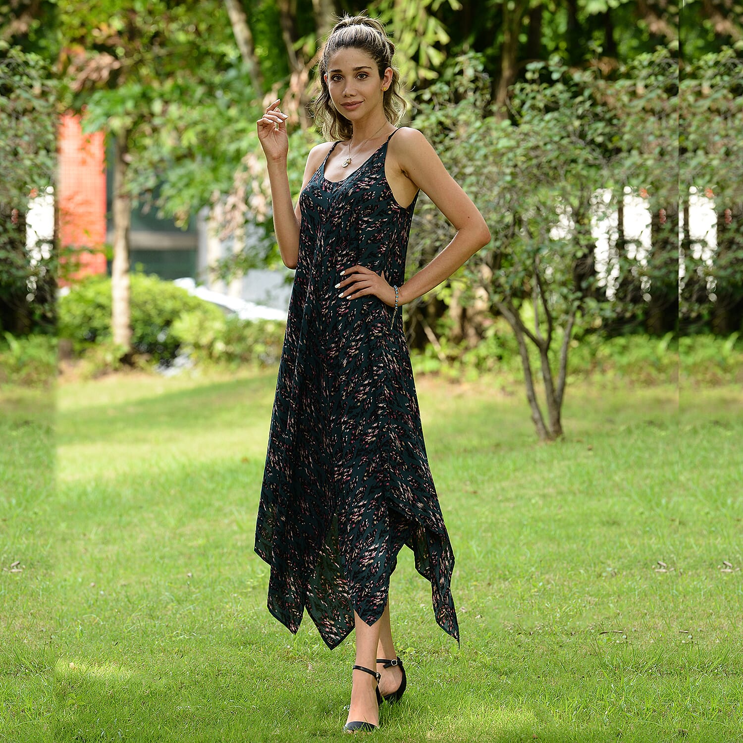 LA MAREY 100% Viscose Floral Pattern Slip Dress - Black and White