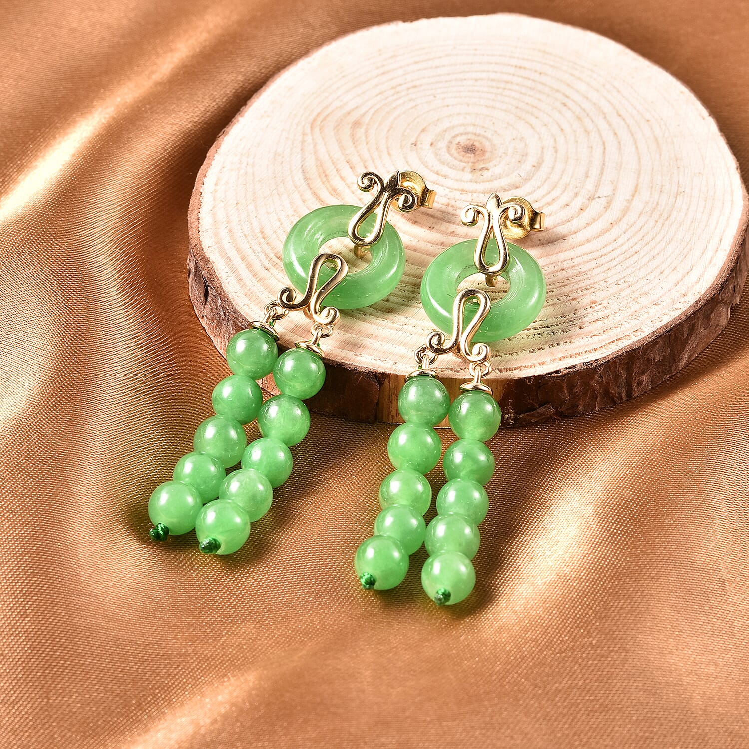 Green Jade Beads Dangle Earrings in Sterling Silver 45.70 Ct