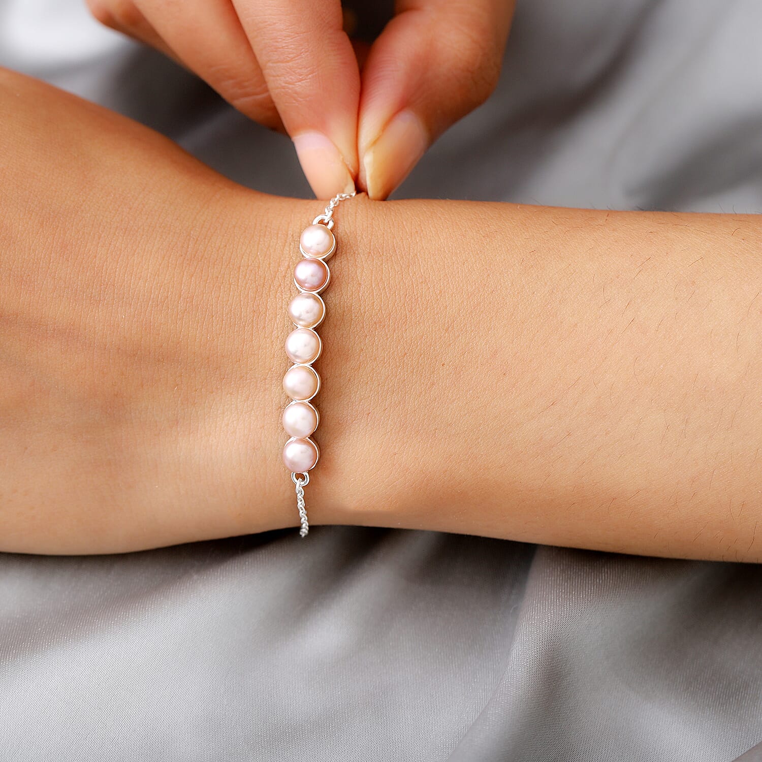 Freshwater Pink Pearl Adjustable Bracelet (Size 6.5 with 2 inch Extender) in Sterling Silver
