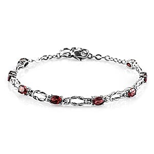 Mozambique Garnet Bracelet (Size 8.5 with Extender) 4.20 Ct.