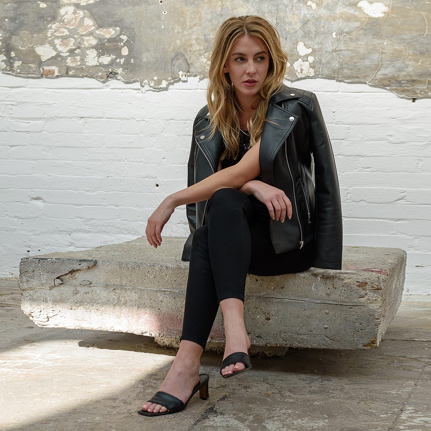 TAMSY Faux Leather Biker Style Jacket - XL (20-22) - Bust 48in CB 23in