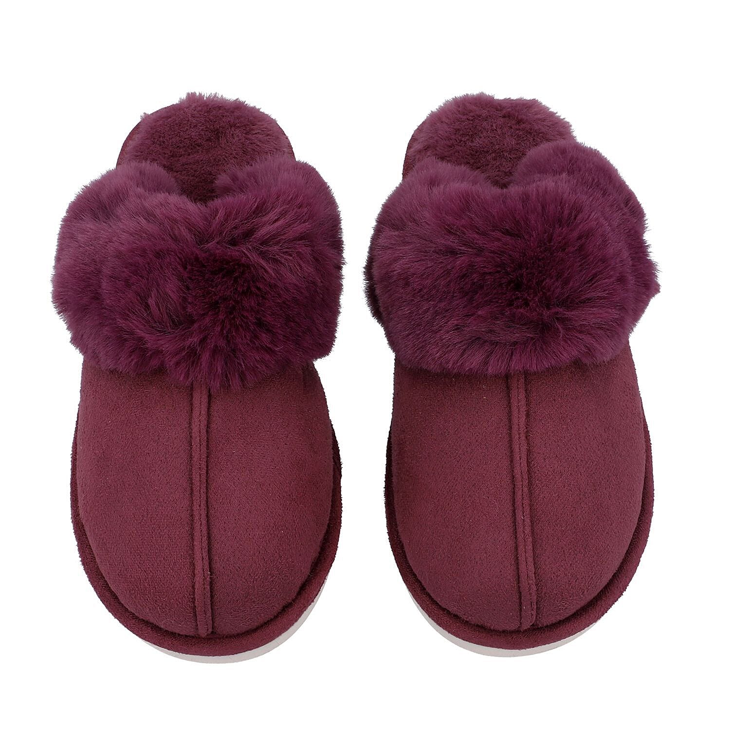 Size hot sale 4 slippers