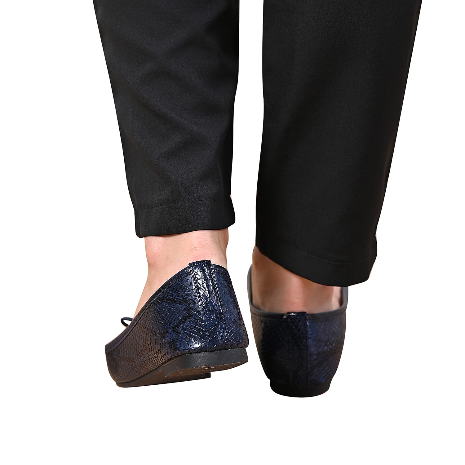 La Marey Snake Skin Pattern Loafer Shoes - Black & White