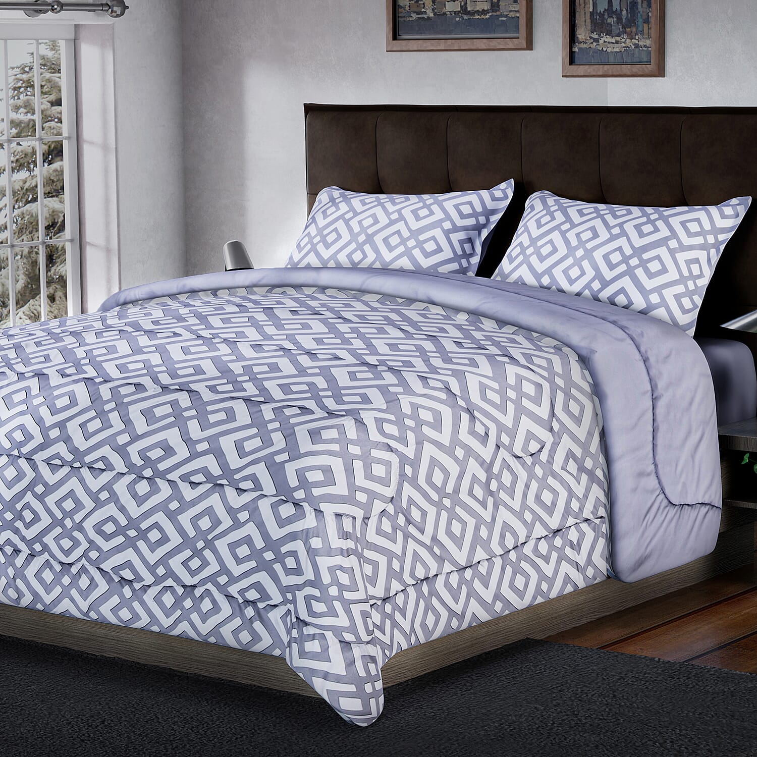 Luxuriously soft 3 piece set of printed comforter Includes a comforter and 2 pillow sham Adorned with eye-catching geometric pattern