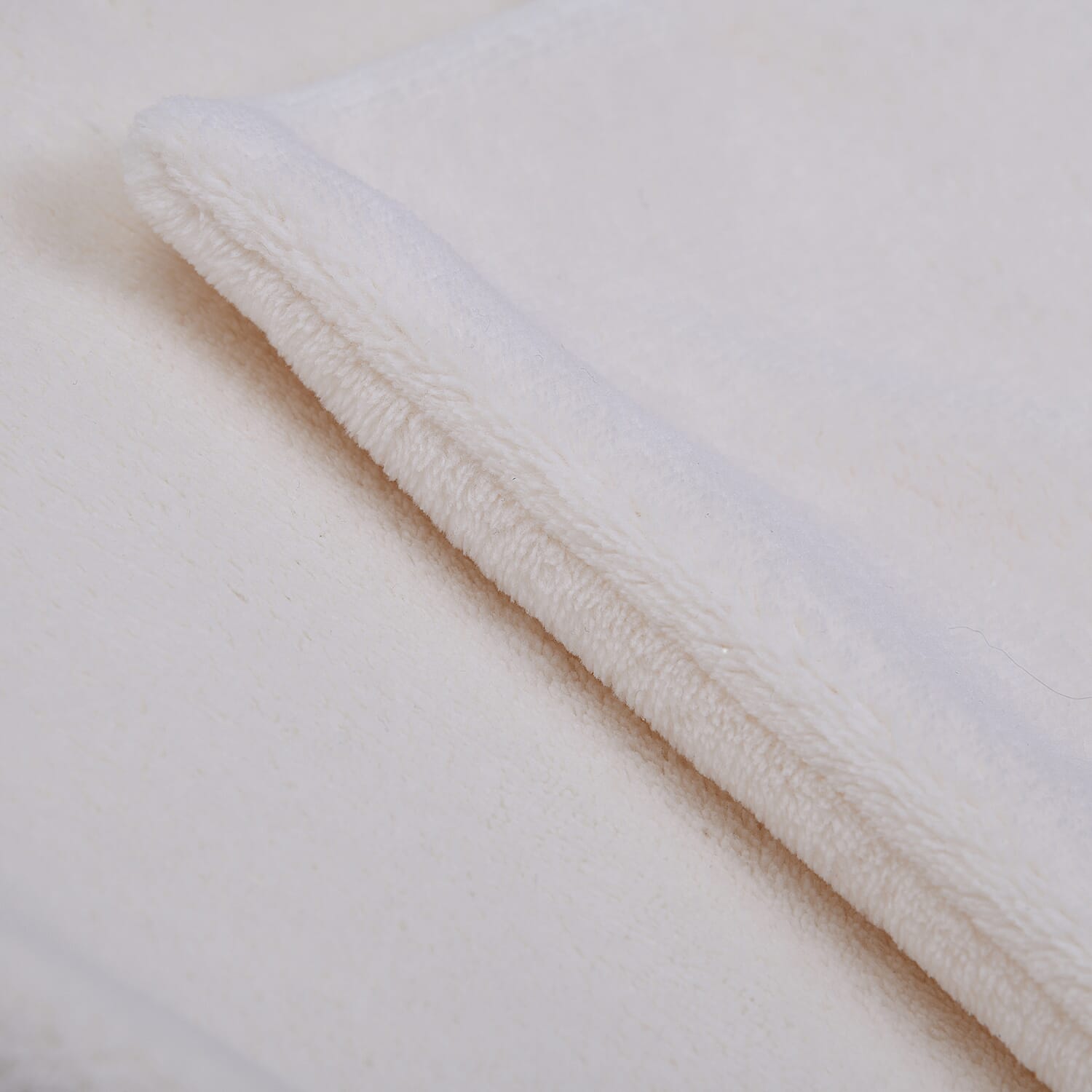 2 in 1 Fleece Blanket with Separate Cushion Cover (Size 170x130 Cm) and Cushion Cover (Size 37 Cm) - Cream