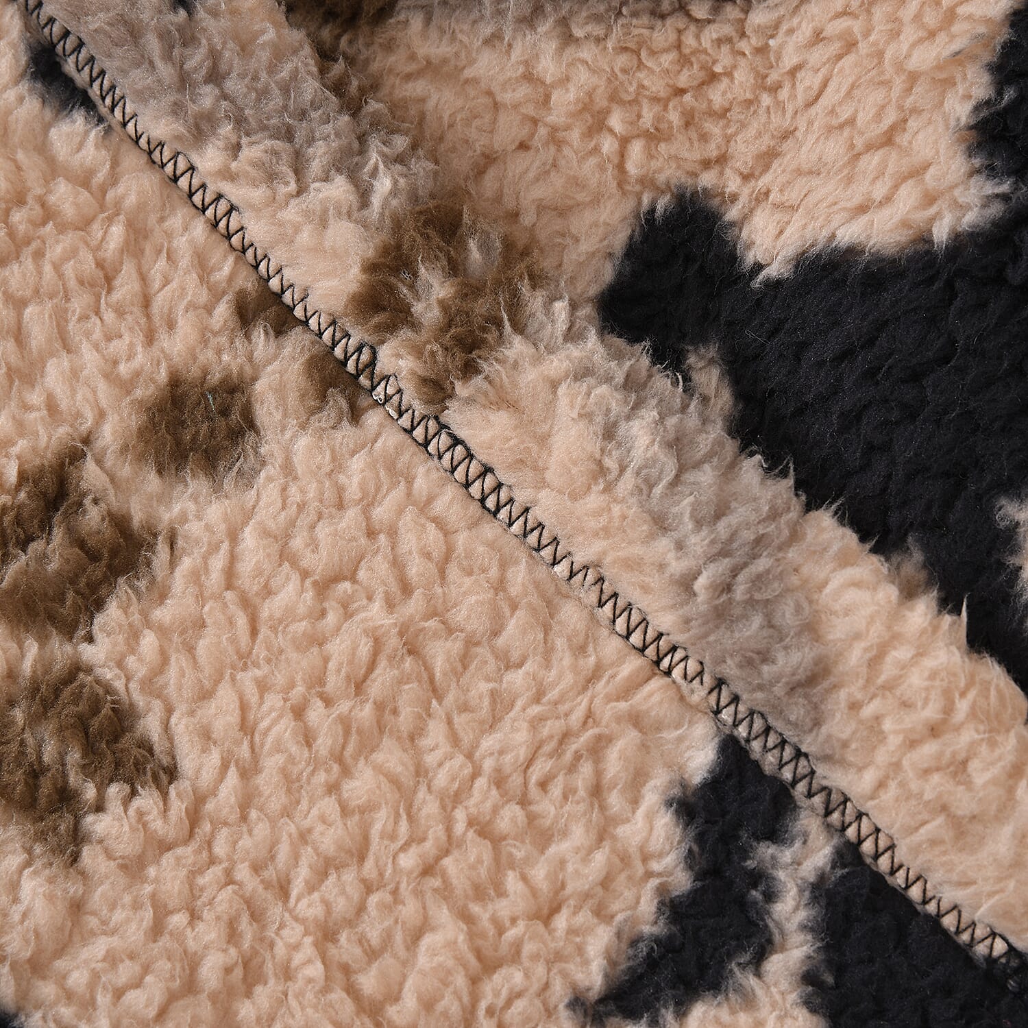 Abstract and Tribal Printed Sherpa Fabric Hoodie - Pink