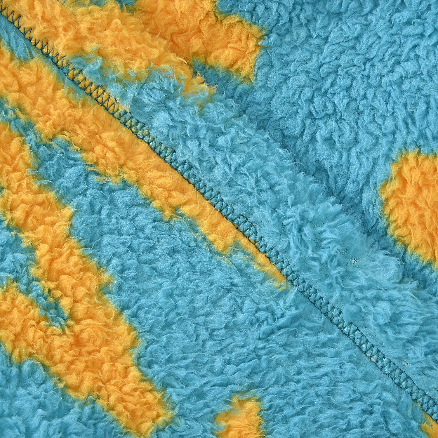 Luxurious Super Soft Sherpa Blanket Hoodie (Over Sized - 194x98 Cm) - Pale Blue & Multi