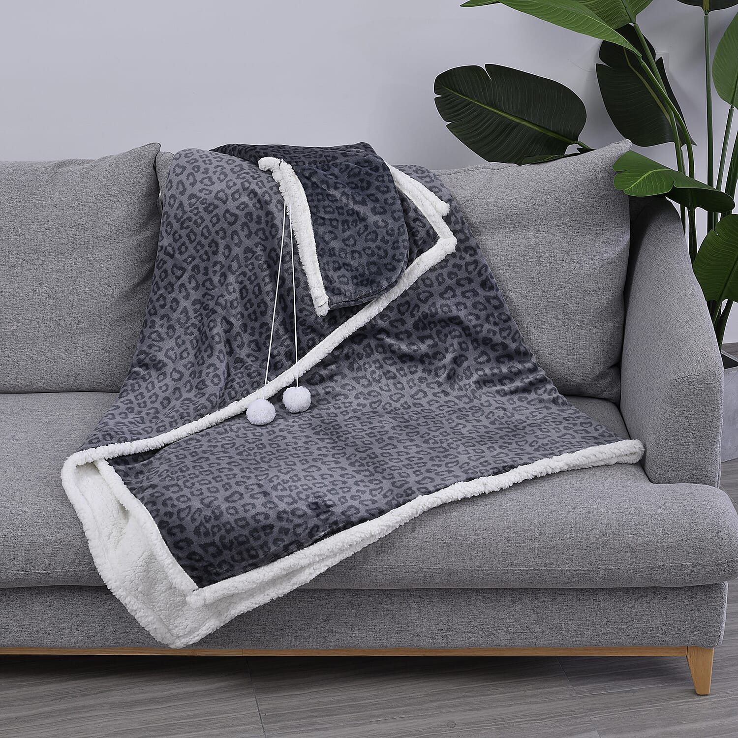 Comfortable Leopard Pattern Hoodie Blanket - Grey