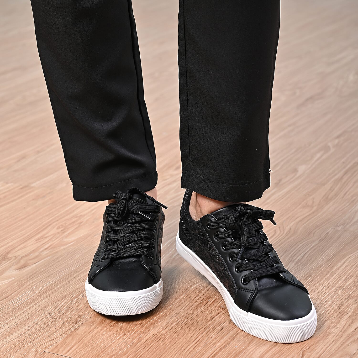 LA MAREY women shoes UPPER PU Snake Print color - White 