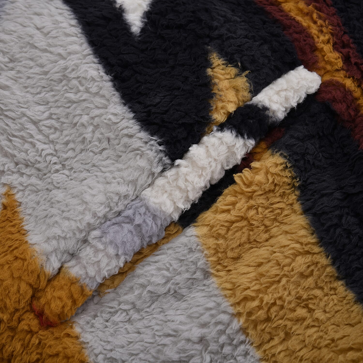 Luxurious Super Soft Sherpa Blanket Hoodie (Over Sized - 194x98Cm) - White & Multi