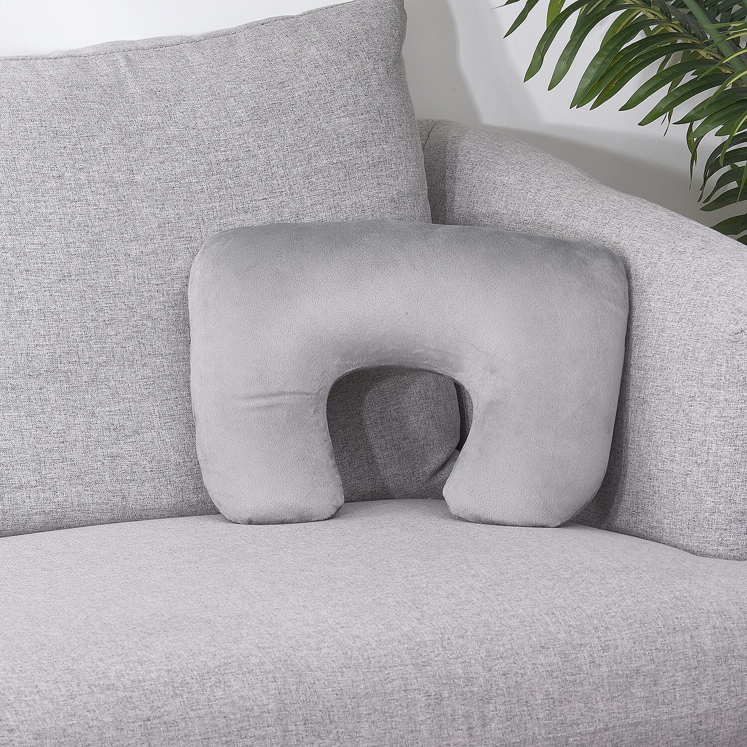 2 in 1 Supersoft Ipad Holder (Size 29 Cm) and U Shaped Travel Pillow (Size 38x32x7 Cm)