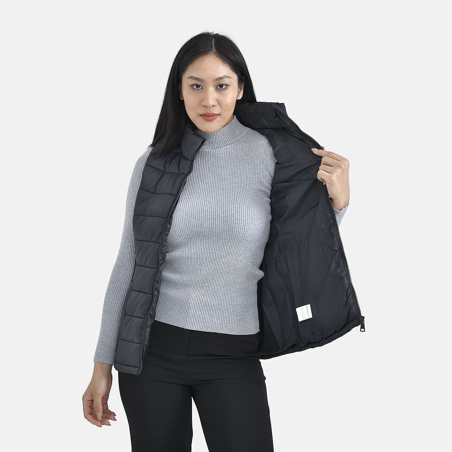 Tamsy Polyester Solid Gilet - Black Tamsy Polyester Solid Gilet - Black