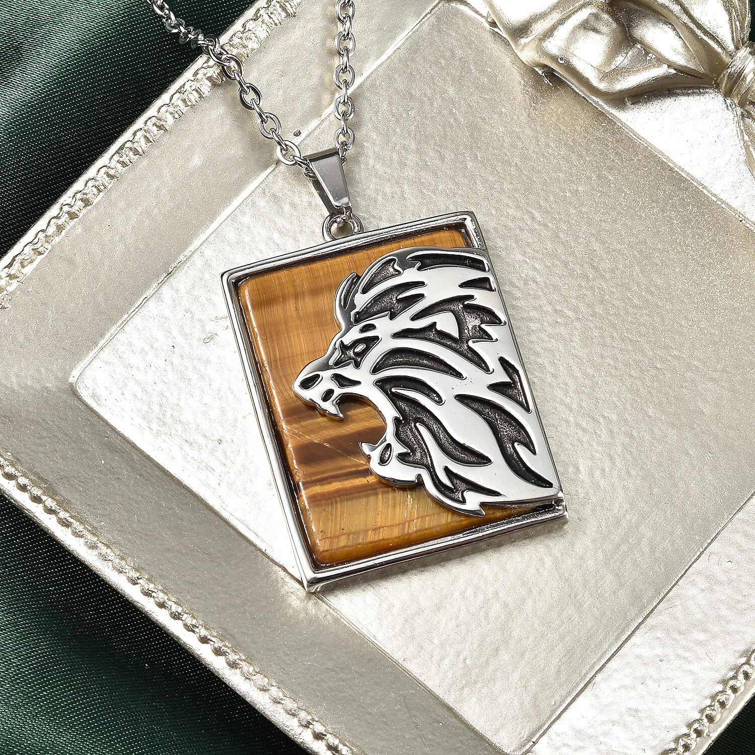 Yellow Tigers Eye Lion Pendant with Chain (Size 24) in Stainless Steel 38.70 Ct.
