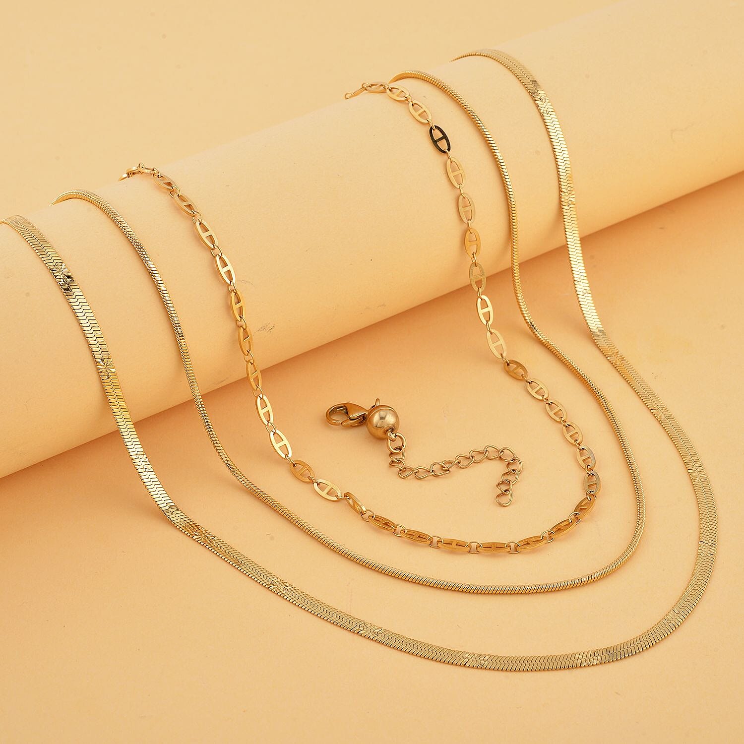 Set of 4 - 3 Necklaces Snake, Herringbone & Rambo (Size - 24) with Magnetic Lock & Lobster Clasp in Yellow Gold Tone Set of 4 - 3 Necklaces Snake, Herringbone & Rambo (Size - 24) with Magnetic Lock & Lobster Clasp in Yellow Gold Tone