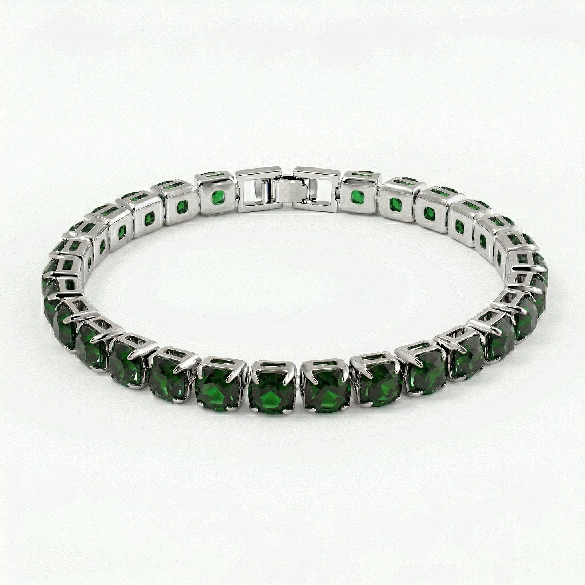 3 Piece Set - Green Crystal Bracelet (Size 7.5) with Bracelet Buddy & Bracelet Box in Silver Tone 70.00 Ct.