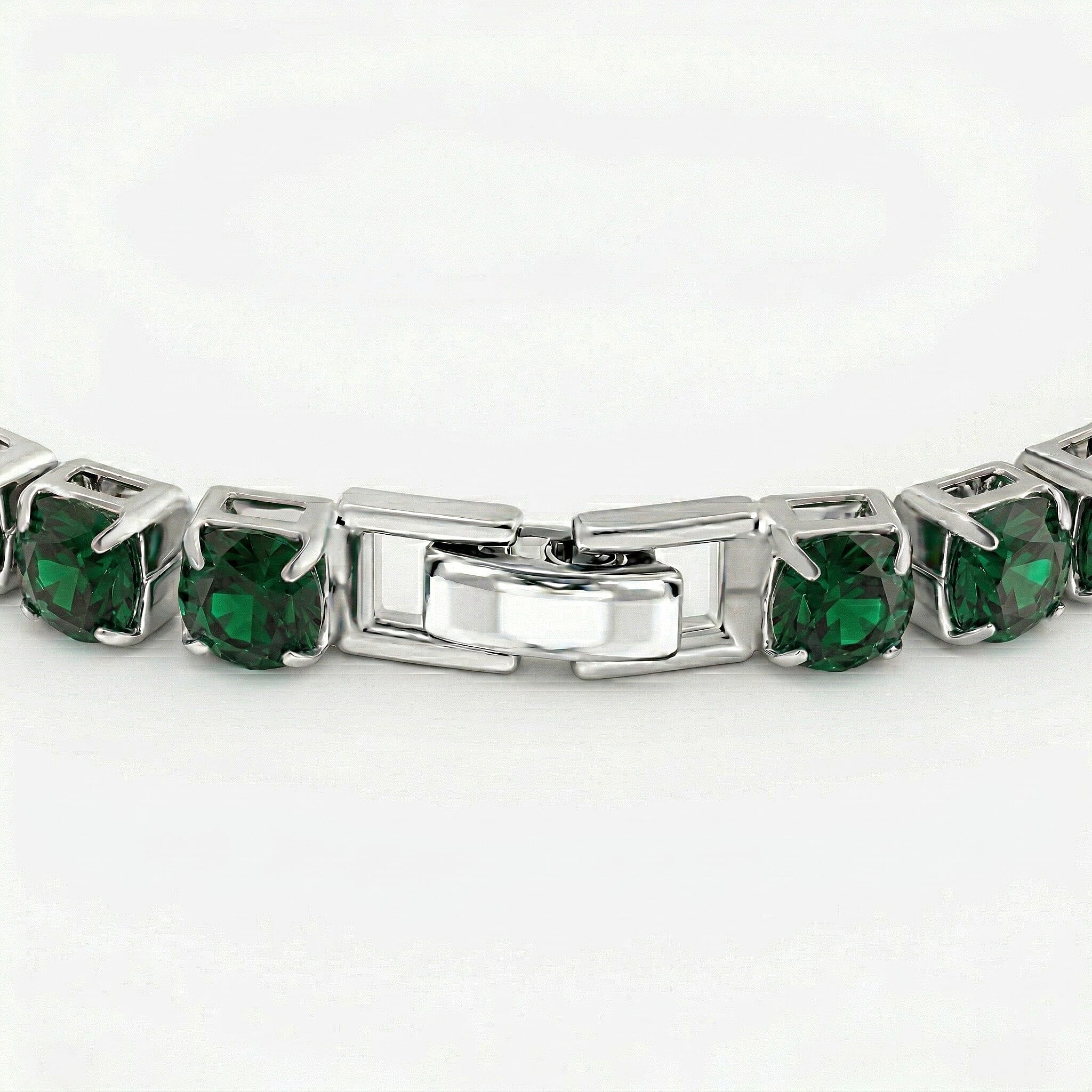 3 Piece Set - Green Crystal Bracelet (Size 7.5) with Bracelet Buddy & Bracelet Box in Silver Tone 70.00 Ct.