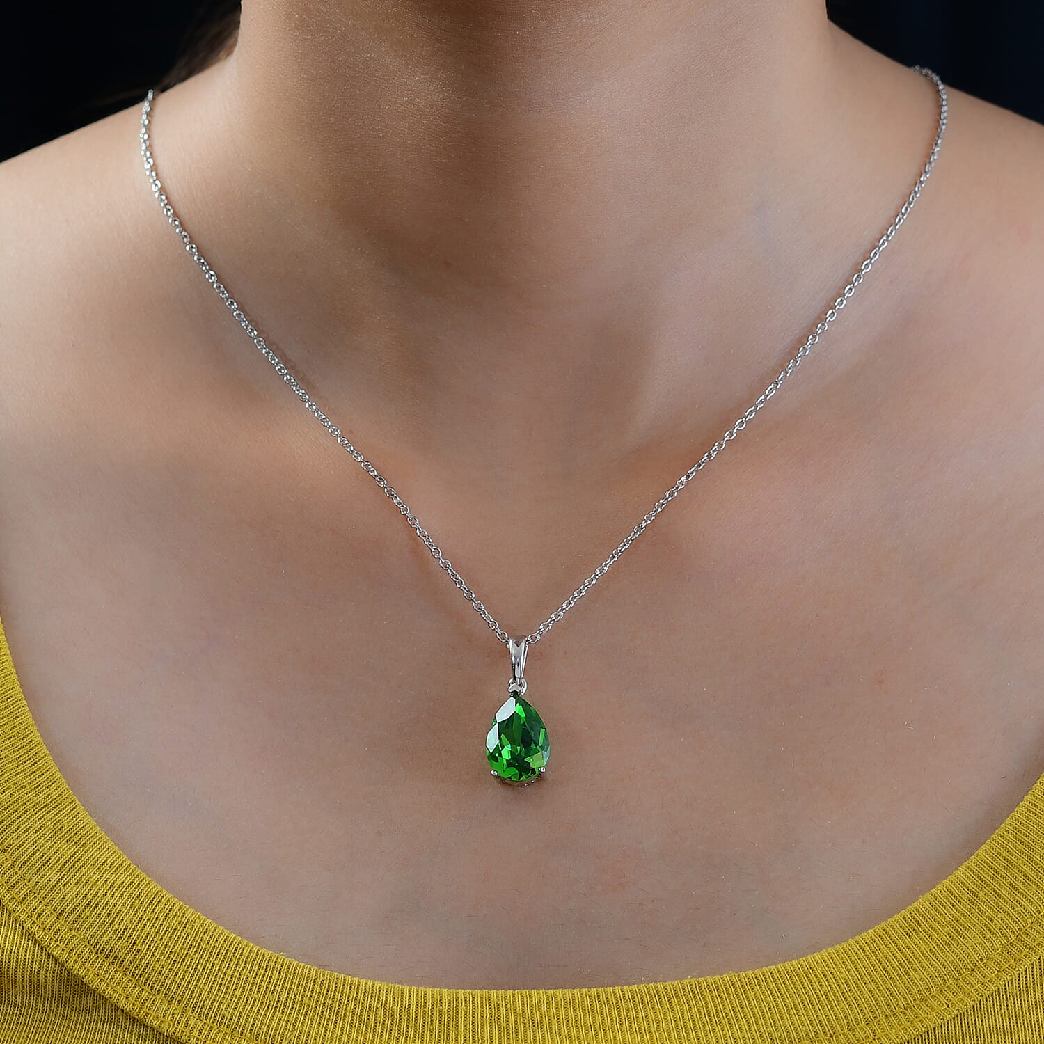 Fern Green Austrian Crystal Platinum Overlay Sterling Silver Solitaire Pendant & Free Chain with Magnetic Clasp