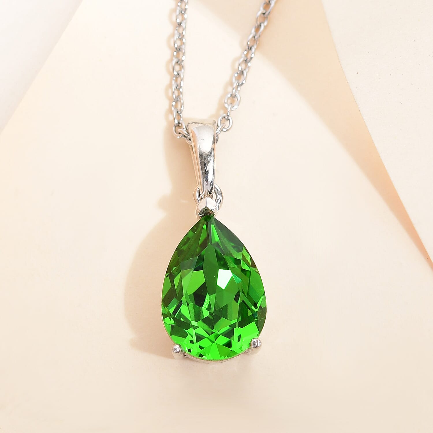 Fern Green Austrian Crystal Platinum Overlay Sterling Silver Solitaire Pendant & Free Chain with Magnetic Clasp