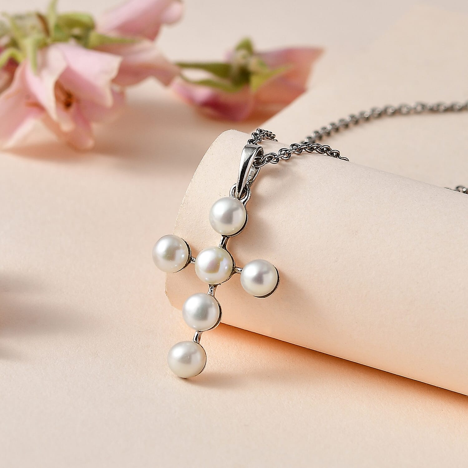 Fresh Water Pearl Pendant with Chain (Size 20) in Platinum Overlay Sterling Silver