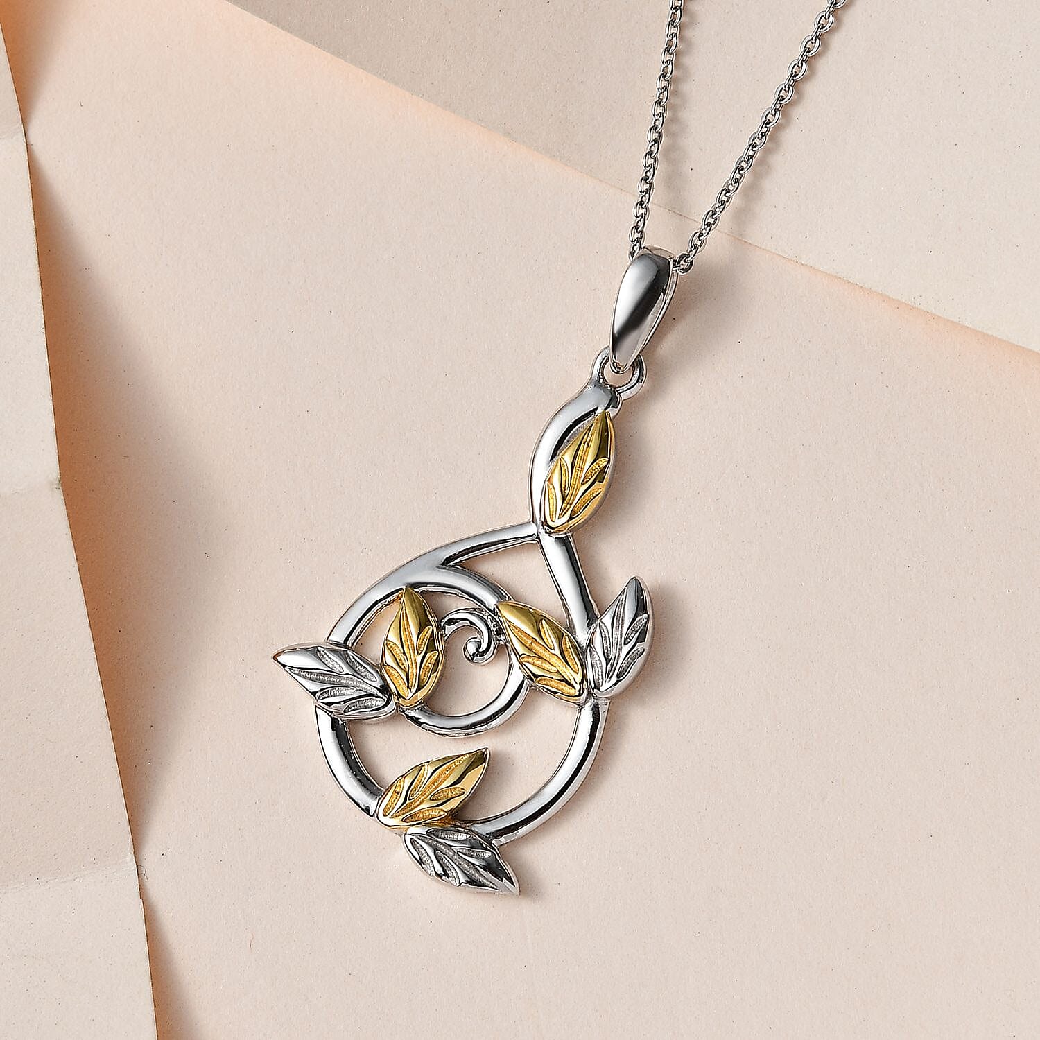 18K Vermeil Yellow Gold & Platinum Plated Sterling Silver Pendant with Chain (Size 20), Silver Wt. 6.4 Gms