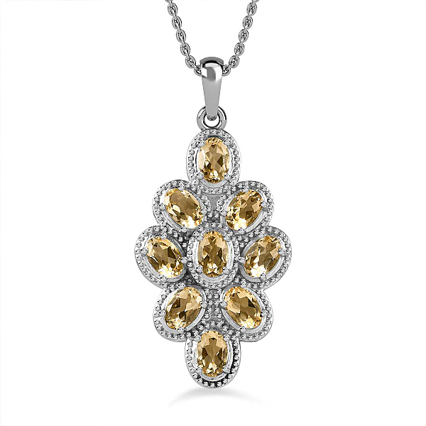 14K Yellow Gold Diamond Cluster Pendant Necklace