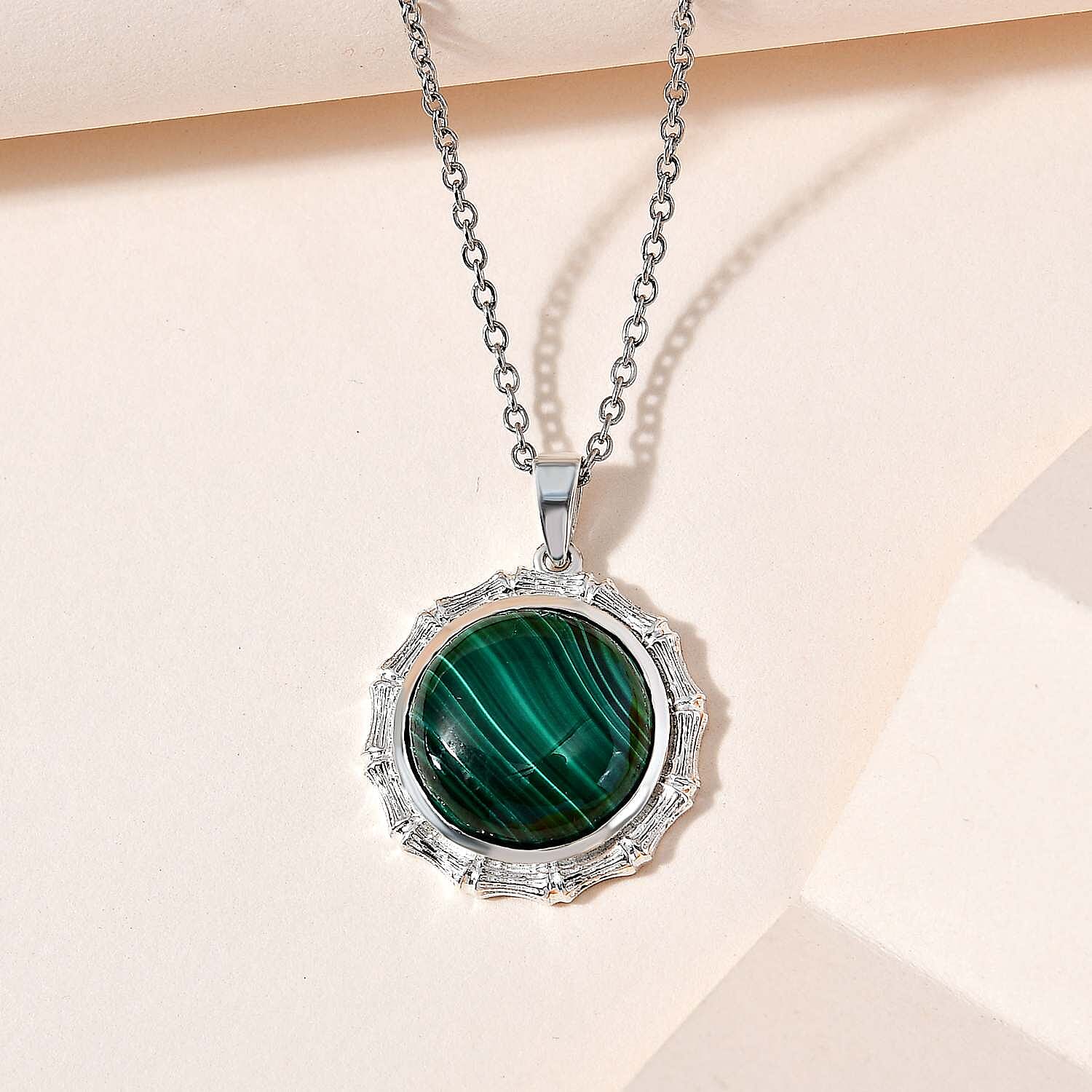 Sterling Silver Malachite Pendant with Chain (Size 20) 14.250  Ct.