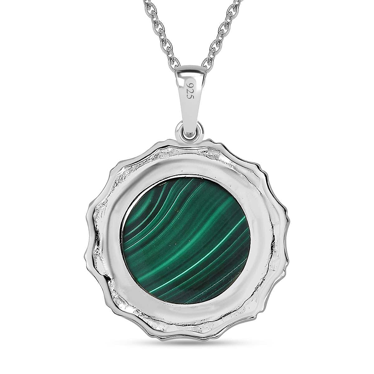 Sterling Silver Malachite Pendant with Chain (Size 20) 14.250  Ct.