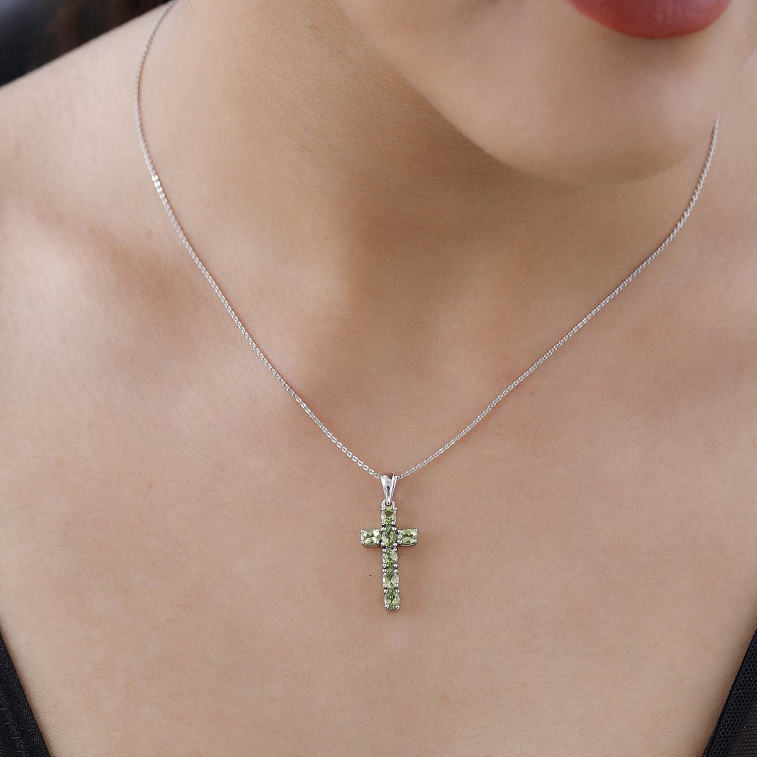 Hebei Peridot Cross Pendant with Chain (Size-20) in Platinum Overlay Sterling Silver 1.26 Ct.
