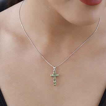 https://tjcuk.sirv.com/Products/42/0/4202885/Peridot-Pendant-with-Chain-(Size-20)-with-Lobster-Clasp-in-Platinum-Ov_4202885_1.jpg?w=342&h=342