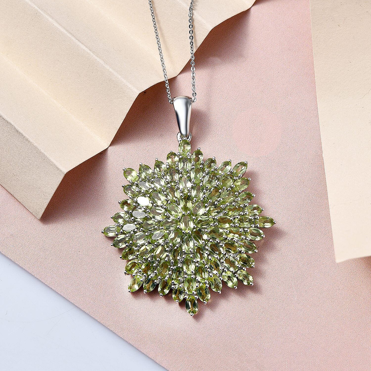 Hebei Peridot Cluster Pendant with Chain (Size - 20 ) in Platinum Overlay Sterling Silver 21.25 Ct, Silver Wt 14.00 Gms