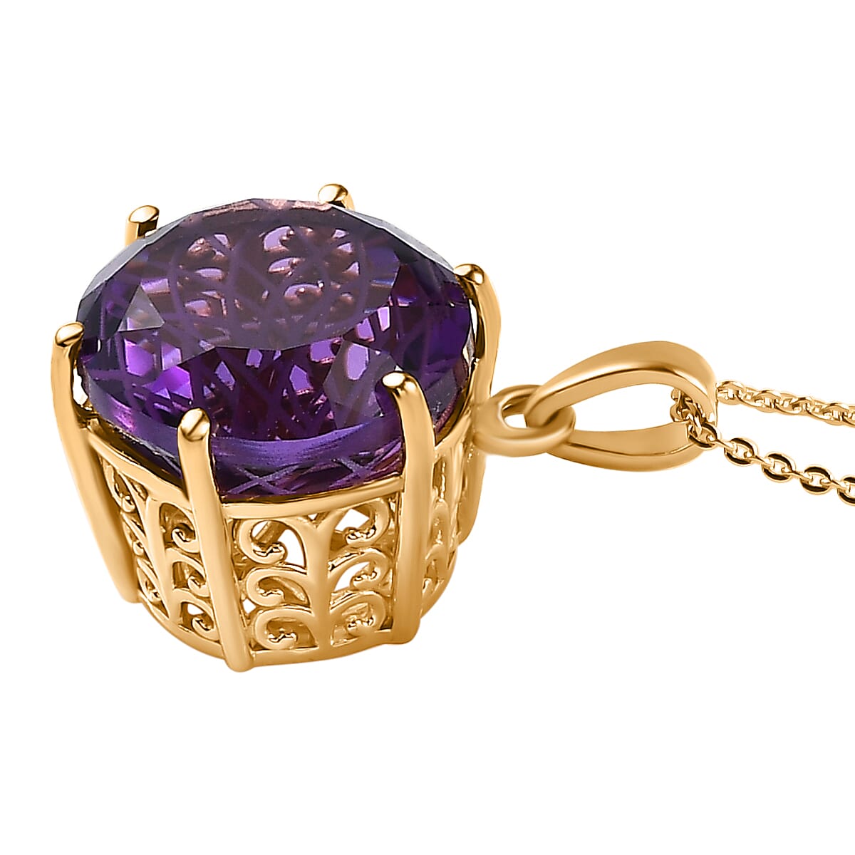 Zambian Amethyst Pendant with Chain (Size 20) in 18K Yellow Gold Vermeil Plated Sterling Silver, 14.55 Ct, Silver Wt 6.92 GM