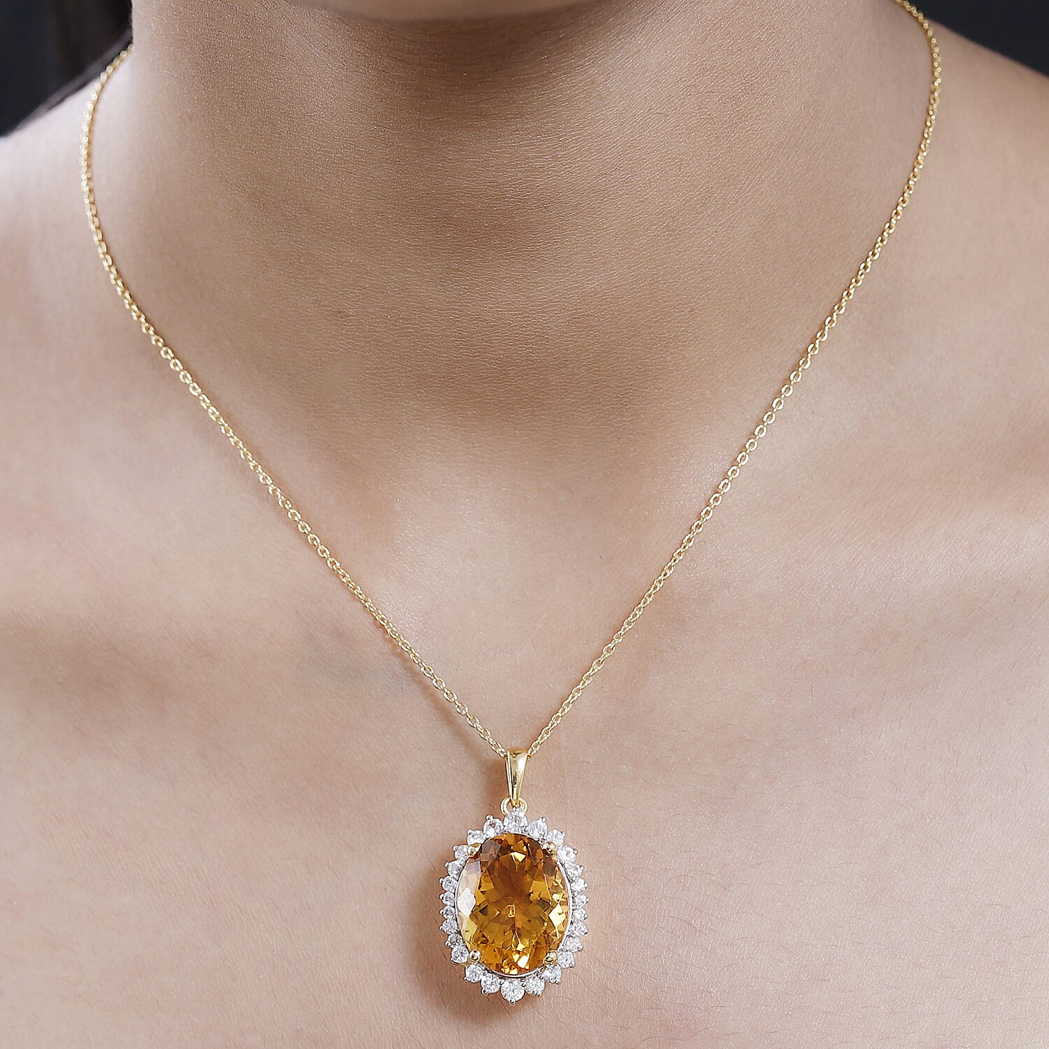 Serra Gaucha Citrine & Natural Zircon Halo Pendant with Chain (Size 20) in 18K Vermeil Yellow Gold Plated Sterling Silver 17.90 Ct,