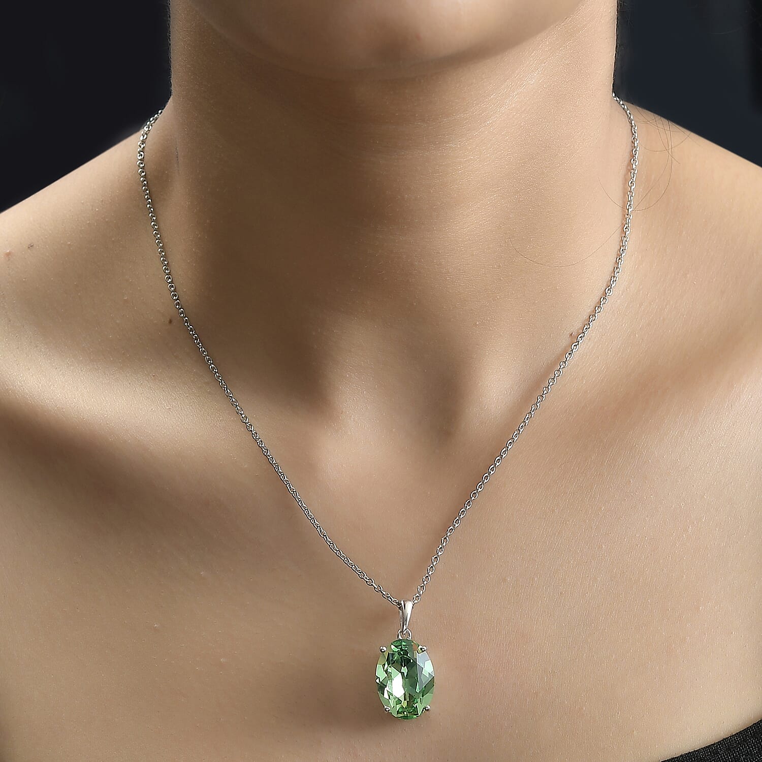  Peridot Finest Crystal Pendant with Chain (Size 20) in Platinum Overlay Sterling Silver 10.600 Ct.