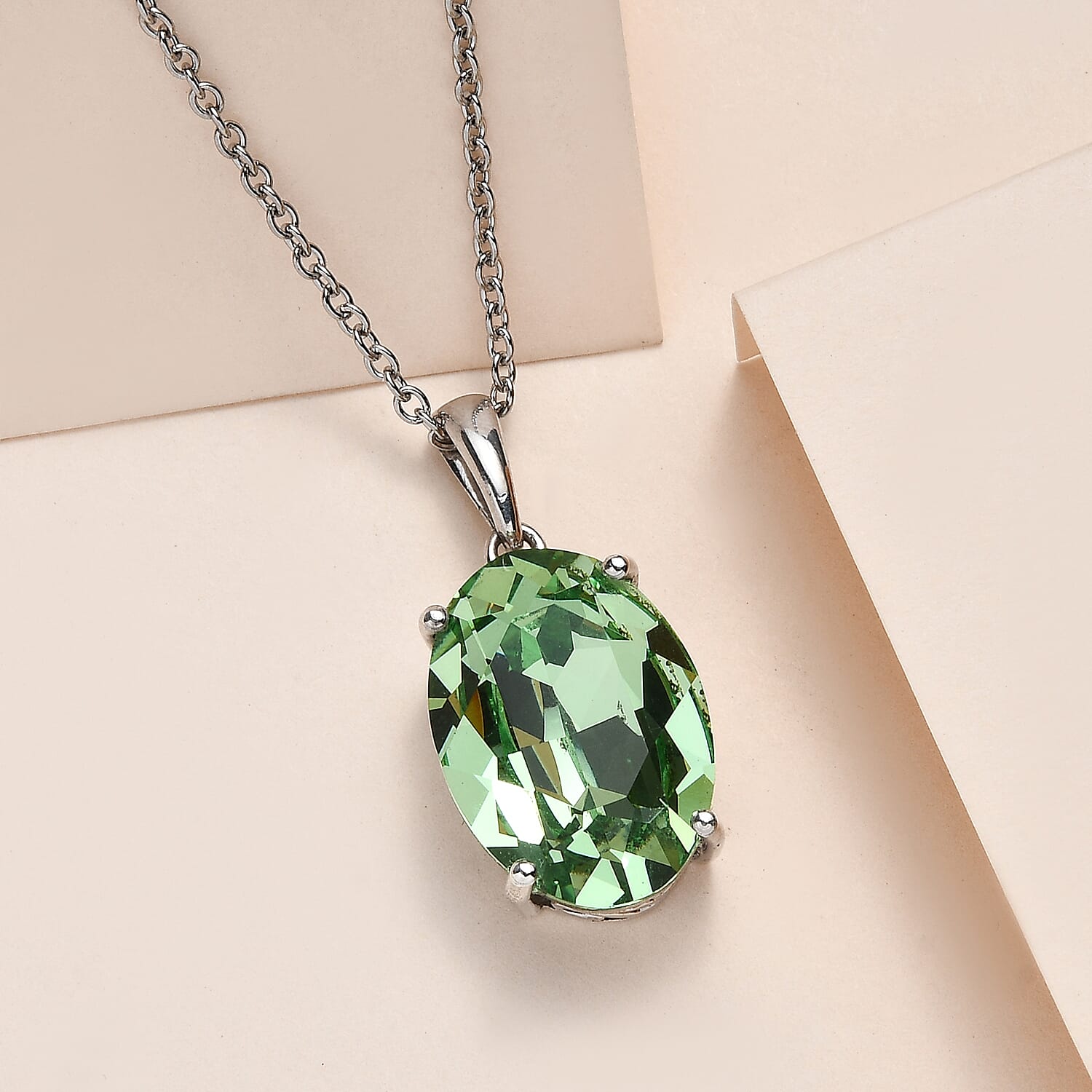  Peridot Finest Crystal Pendant with Chain (Size 20) in Platinum Overlay Sterling Silver 10.600 Ct.
