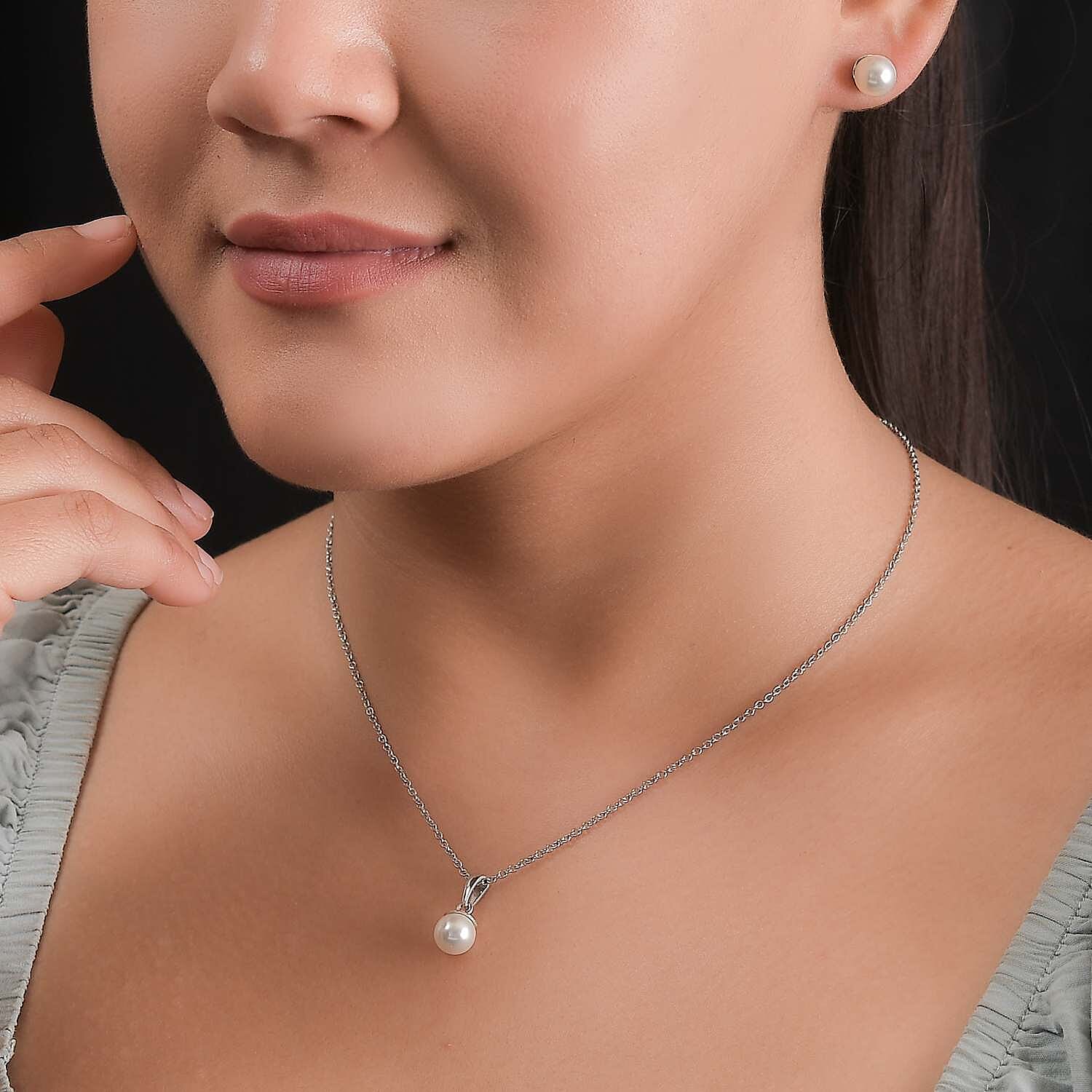 2 Piece Set - White Pearl Finest Austrian Crystal Earrings & Pendant with Chain (Size 20) in Platinum Overlay Sterling Silver