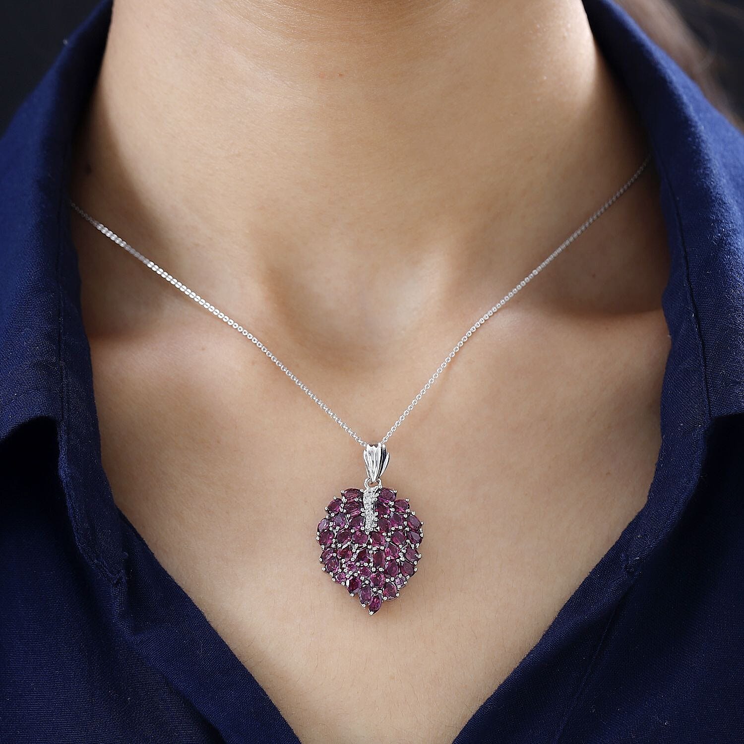 Rhodolite Garnet & Natural Zircon Pendant with Chain (Size 20) in Platinum Overlay Sterling Silver 6.78 Ct, Silver Wt. 6.59 Gms