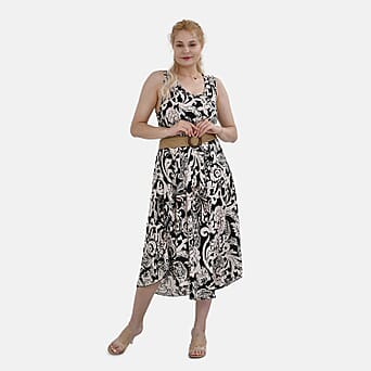 https://tjcuk.sirv.com/Products/42/4/4246962/Tamsy-printed-Umbrella-Dress-set-of-2-with-elastic-beltOnesize-W-59-L-_4246962_3.jpg?w=342&h=342