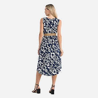 https://tjcuk.sirv.com/Products/42/4/4247621/Tamsy-Set-of-2-White-Pattern-Umbrella-Dress-with-Belt-Navy_4247621_1.jpg?w=342&h=342