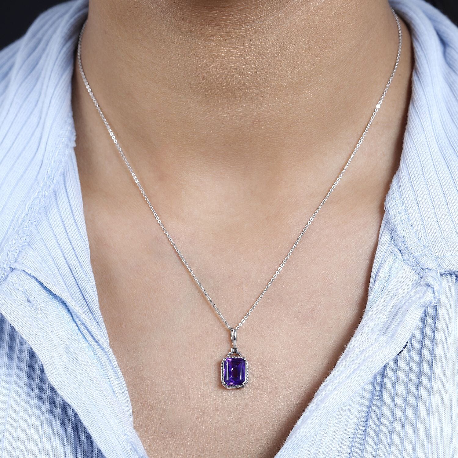 AAA Amethyst Solitaire Halo Pendant with Chain (Size 20) in Platinum Overlay Sterling Silver 2.35 Ct